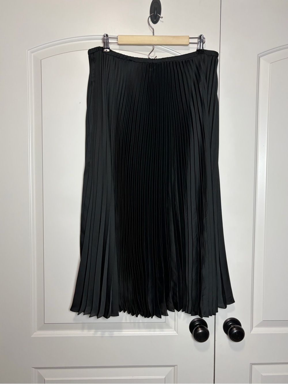 Tracy Reese Women's Sunburst Accordion Pleated Midi Skirt Solid Black Sz Large - Picture 2 of 7